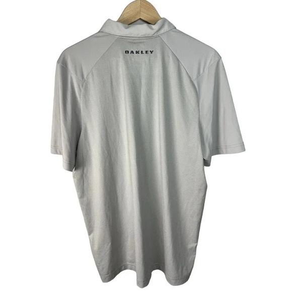Oakley Gray & White Stripe Polo Size Large Regular Fit Stretch Men’s - Picture 2 of 9